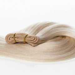 Show Pony 20 Inch 7 piece Clip In Hair Extensions Box Set