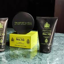 Truefitt and Hill No 10 Cleansing Scrub 100ml