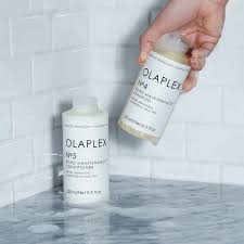Olaplex Bond Maintenance No4 Shampoo and No5 Conditioner 250ml Bundle