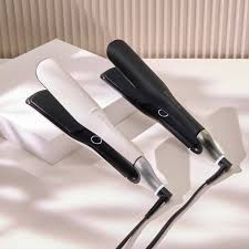 ghd Chronos Max Styler Hair straightener