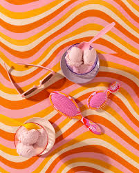 WetBrush Endless Summer Detangler Ice Cream