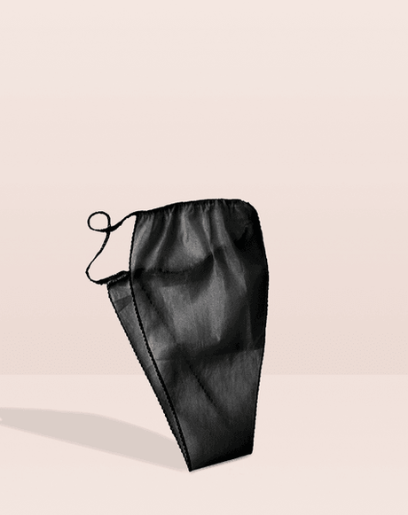 Minetan G String Black 50 Pack.