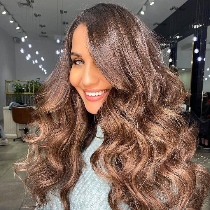 Showpony 20" Skin Weft Hair Extensions