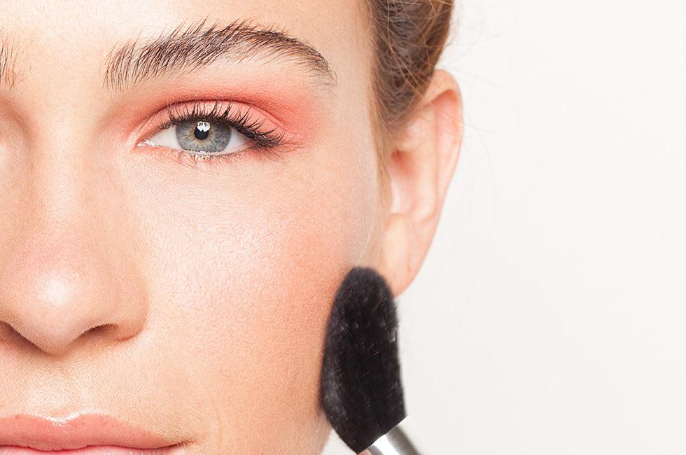 From Day to Night: Tips for Transitioning Your Makeup from Day to Night.