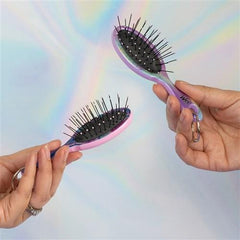 Wet Brush Keychain Detangler