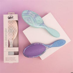 Wet Brush Pro Pearlescent Prism Detangler