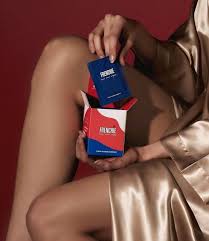 Frenchie Oui Oui Wipes x12