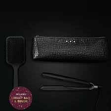 ghd Platinum Hair Straightener Gift Set with Bag and Paddle Brush