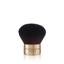 Napoleon Perdis Camera Finish Kabuki Brush