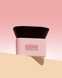 Minetan Bronze On Blending Brush