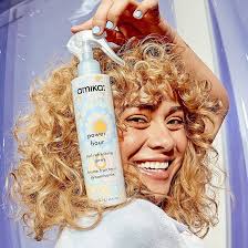 Amika Power Hour Curl Refreshing Spray 200ml