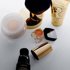 Napoleon Perdis Camera Finish Kabuki Brush