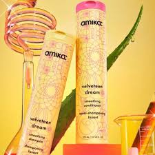 Amika Velveteen Dream Smoothing Conditioner 275ml